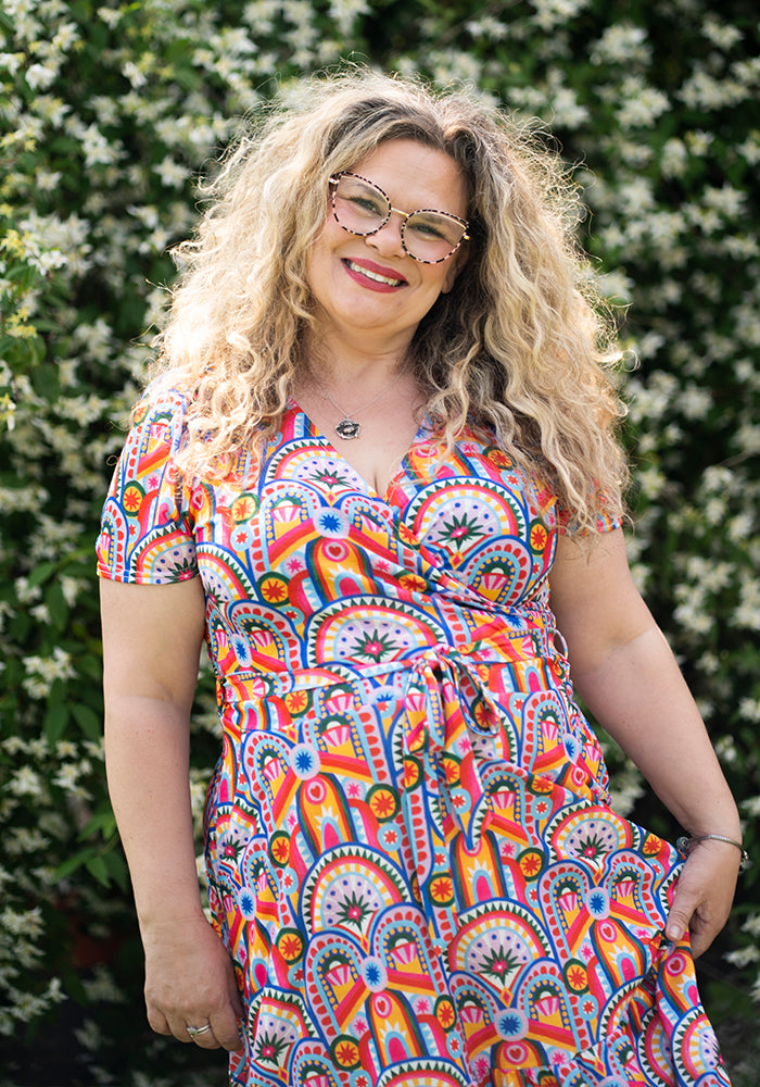 Bebe Handpainted Deco Print Tiered Hem Midaxi Dress