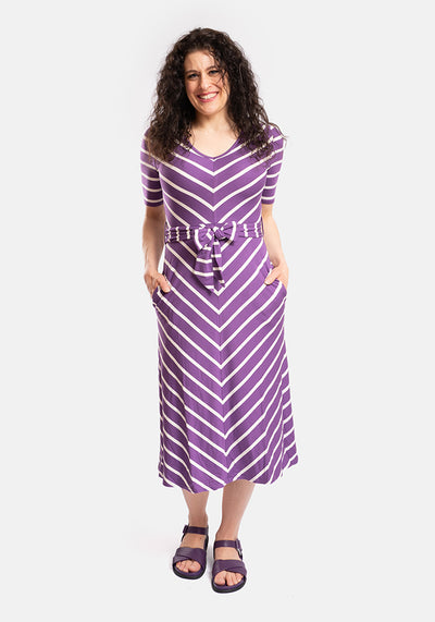 Donna Purple & Ecru Chevron Stripe Viscose Midi Dress