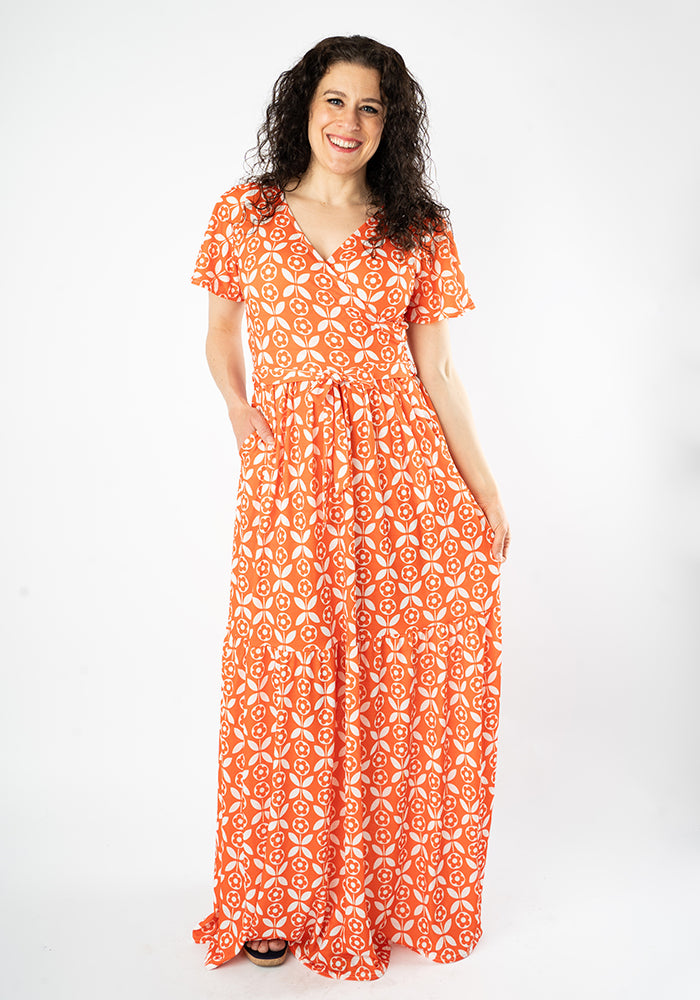 Esti Retro Flower Print Tiered Hem Maxi Dress