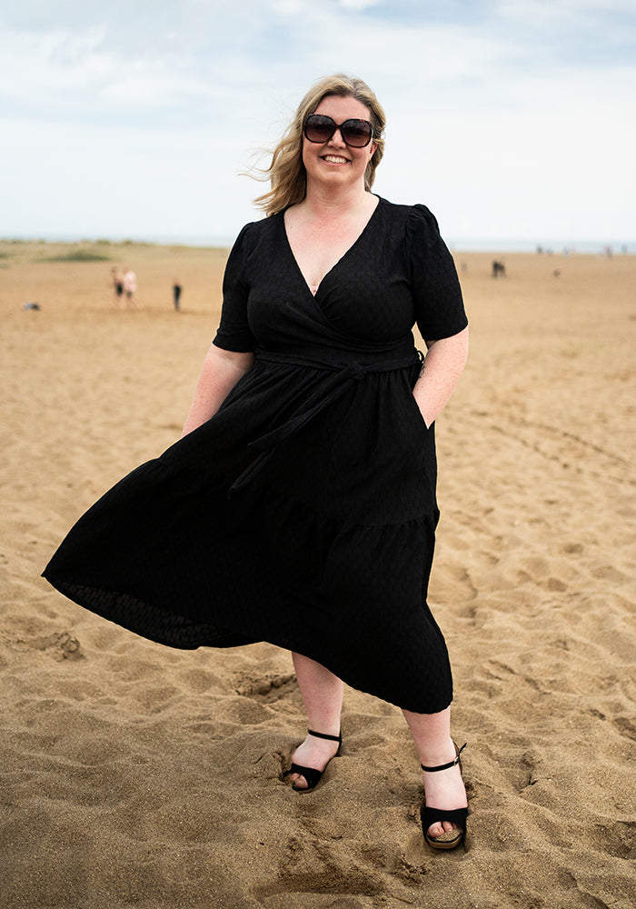 Tate Black Oval Textured Tiered Hem Midi Dress